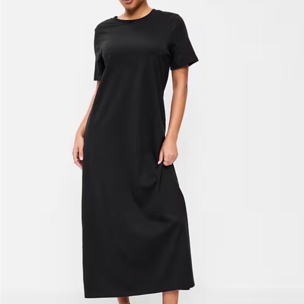 Vintage Crew-Neck Maxi Dress